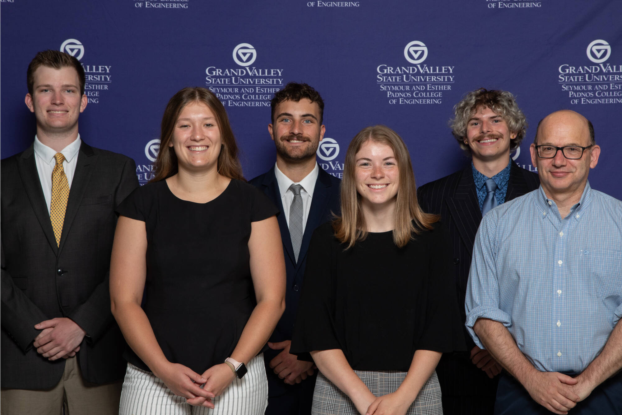 Group photo of Team 9